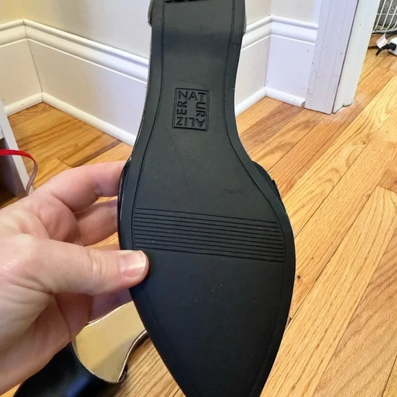 Naturalizer ankle flats - Picture 4 of 5